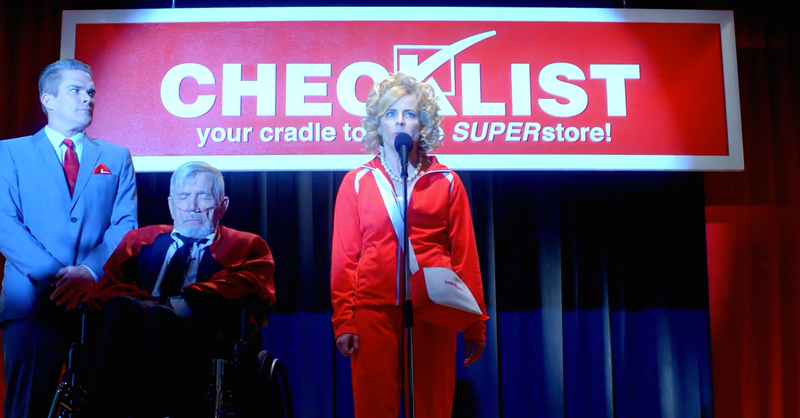 Illustration for article titled Lady Dynamite’s electifying season finale presses all the buttons